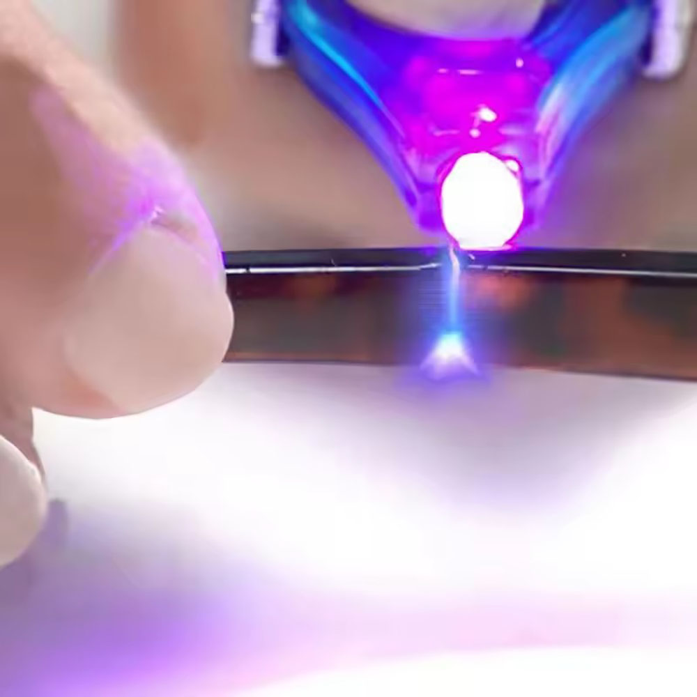 Crayon de colle liquide multif - Woodworking Uv Light avis et prix